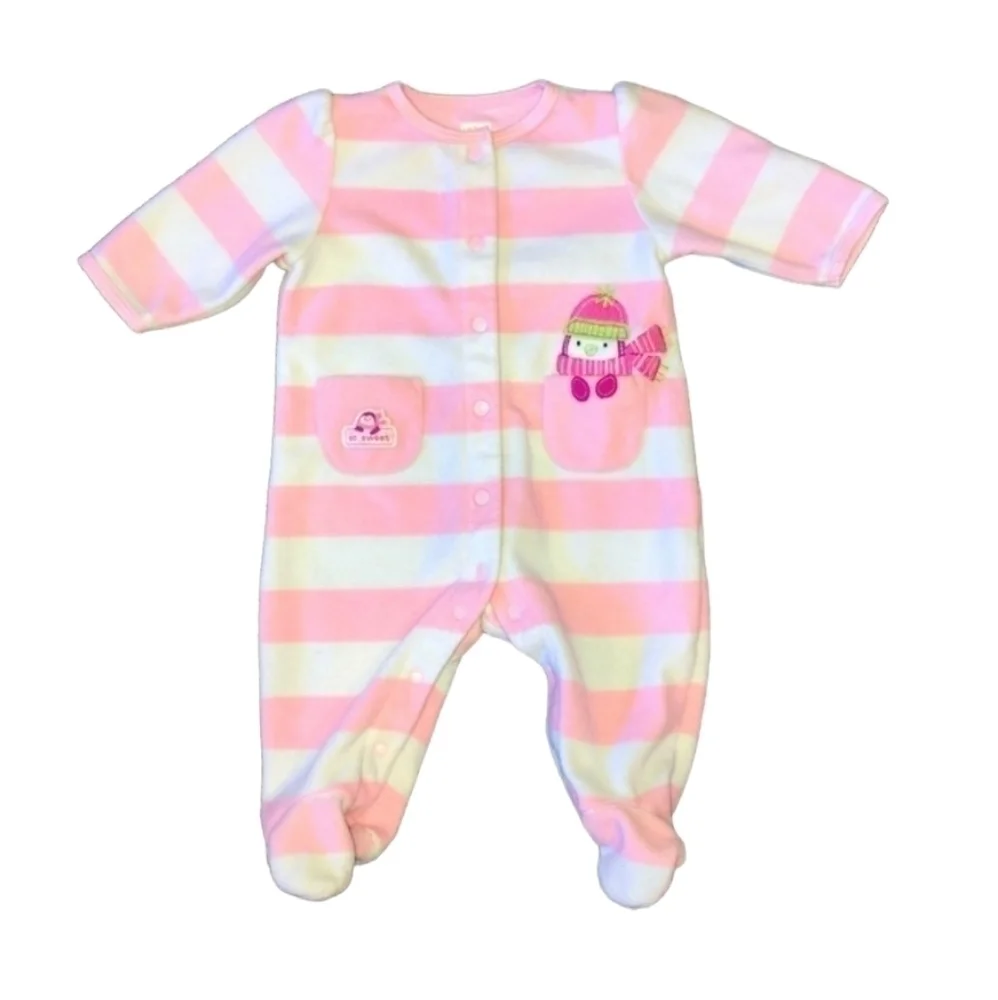 Carter’s footie pajamas 6 months